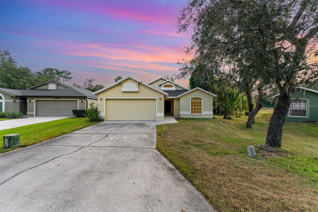 Photo of 1005 Tequesta Trail, Lake Wales, FL 33898 (MLS # O6361817)