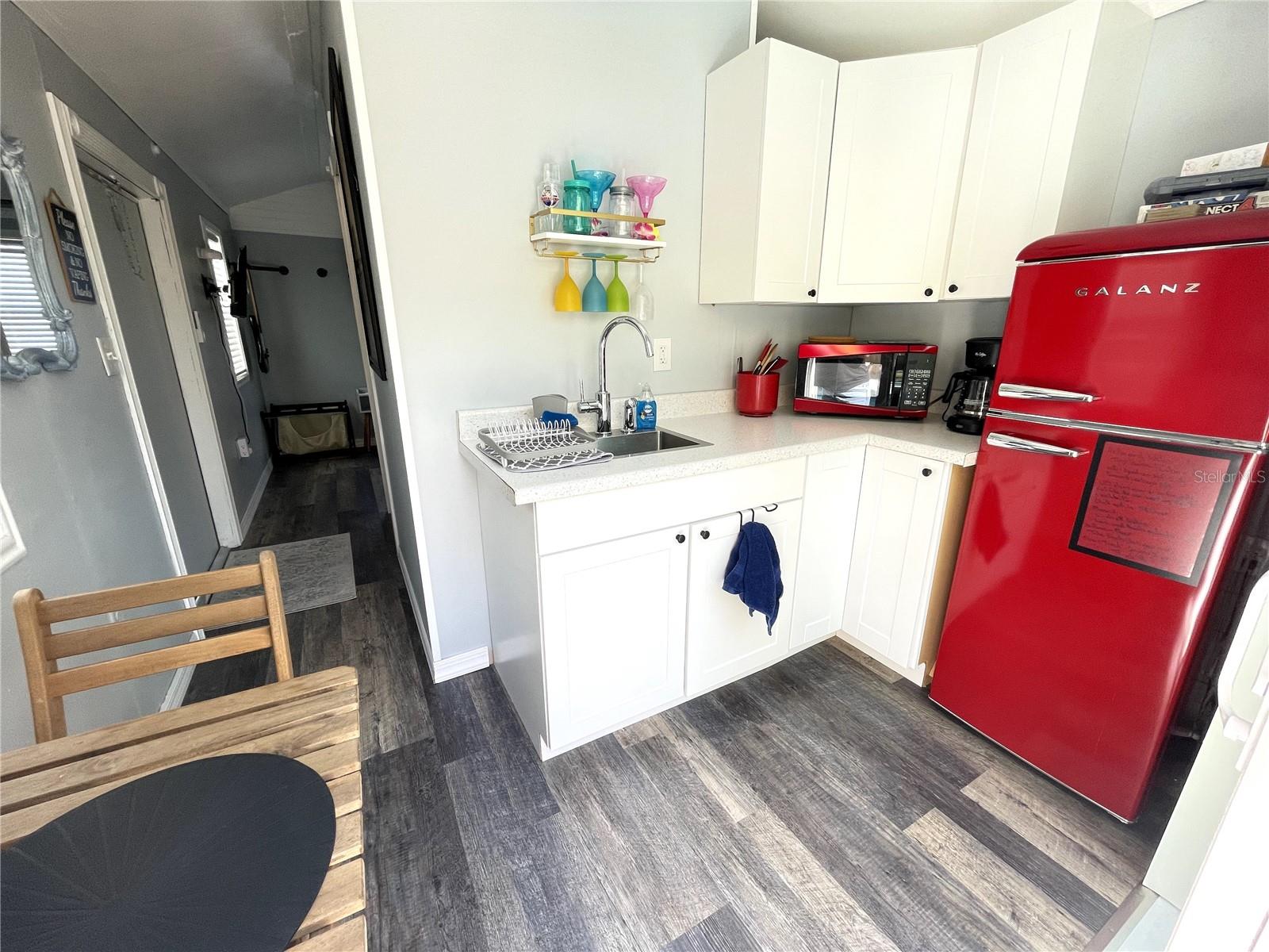 RIVERCREST - Residential