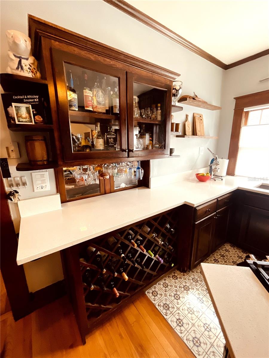 RIVERCREST - Residential