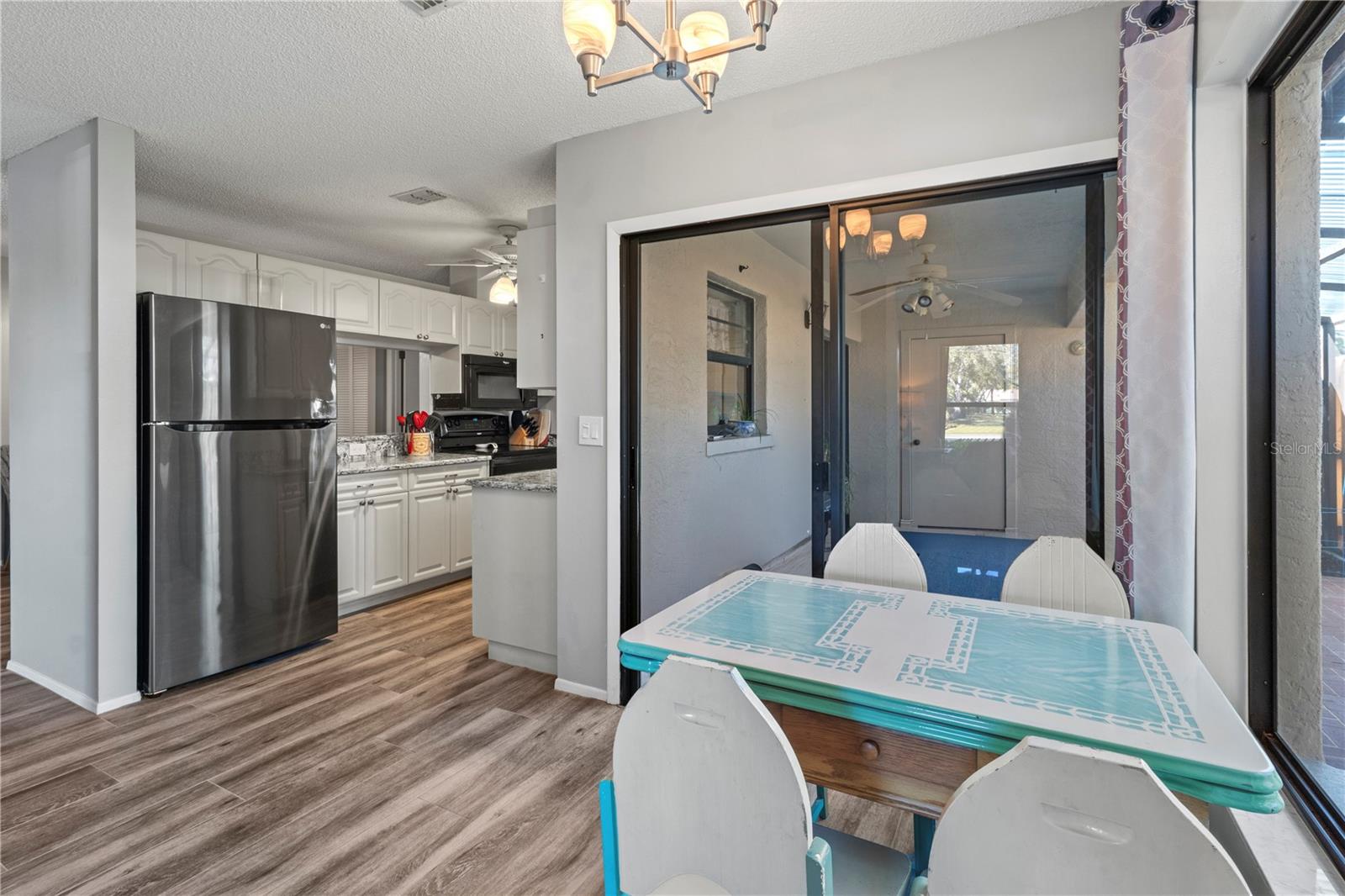 COUNTRY VILLAGE SEC 8 - Residential