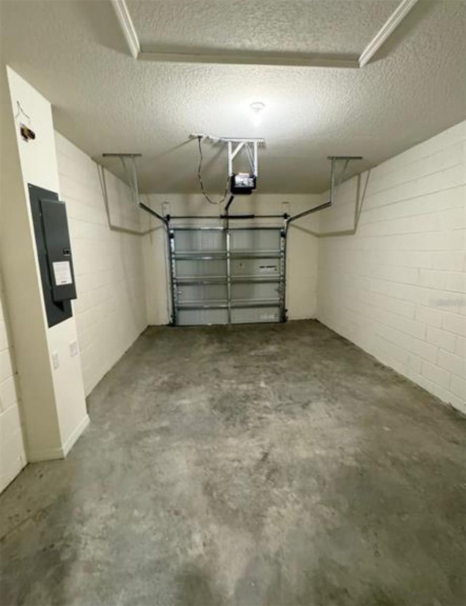 WATERLEIGH - Residential Lease