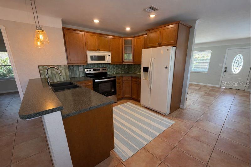 S & F SUB - Residential