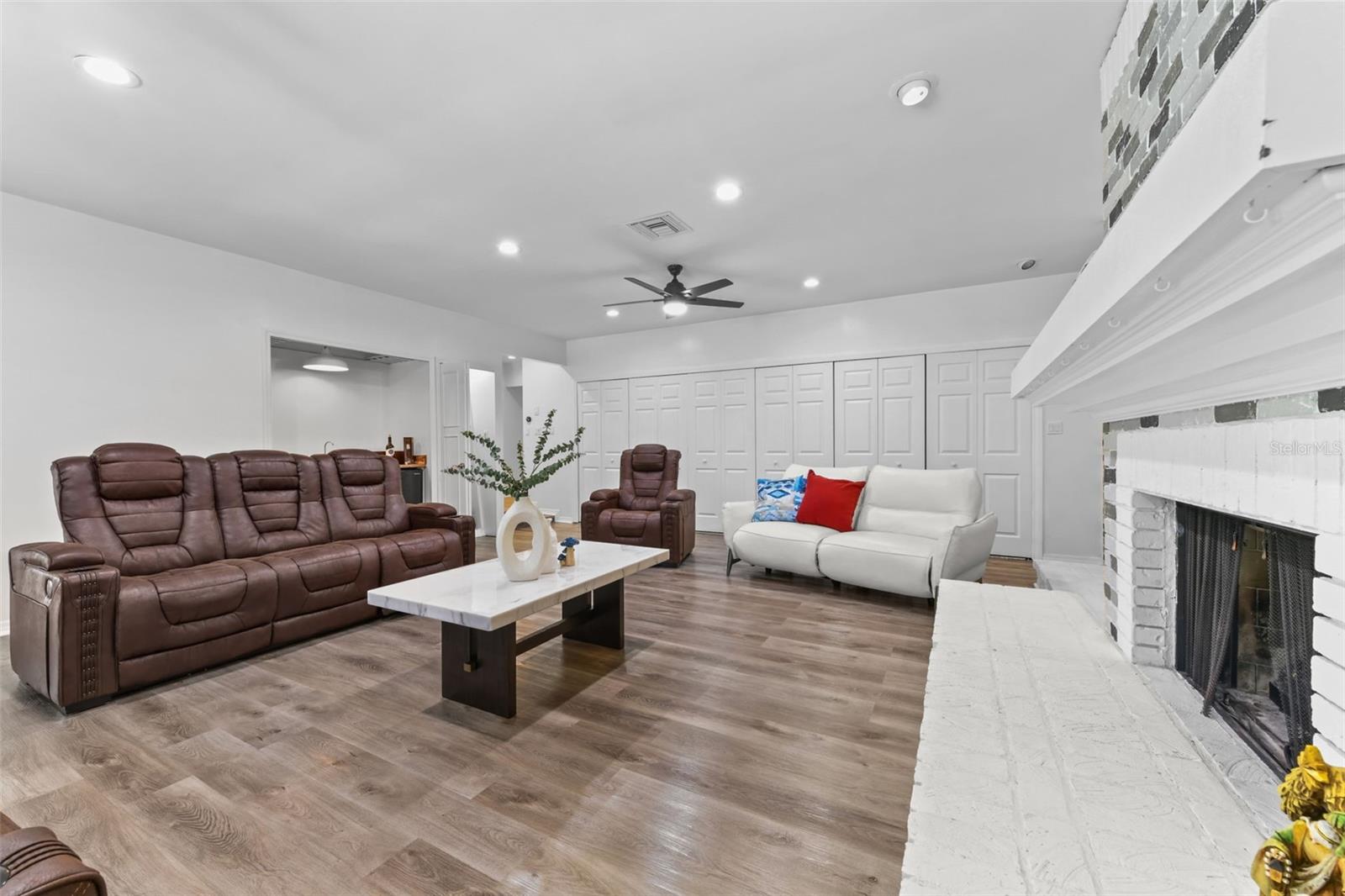 SANLANDO - Residential