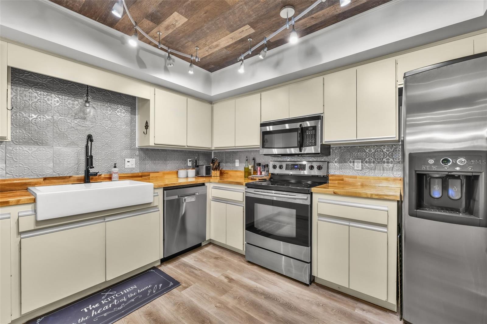 SANLANDO - Residential