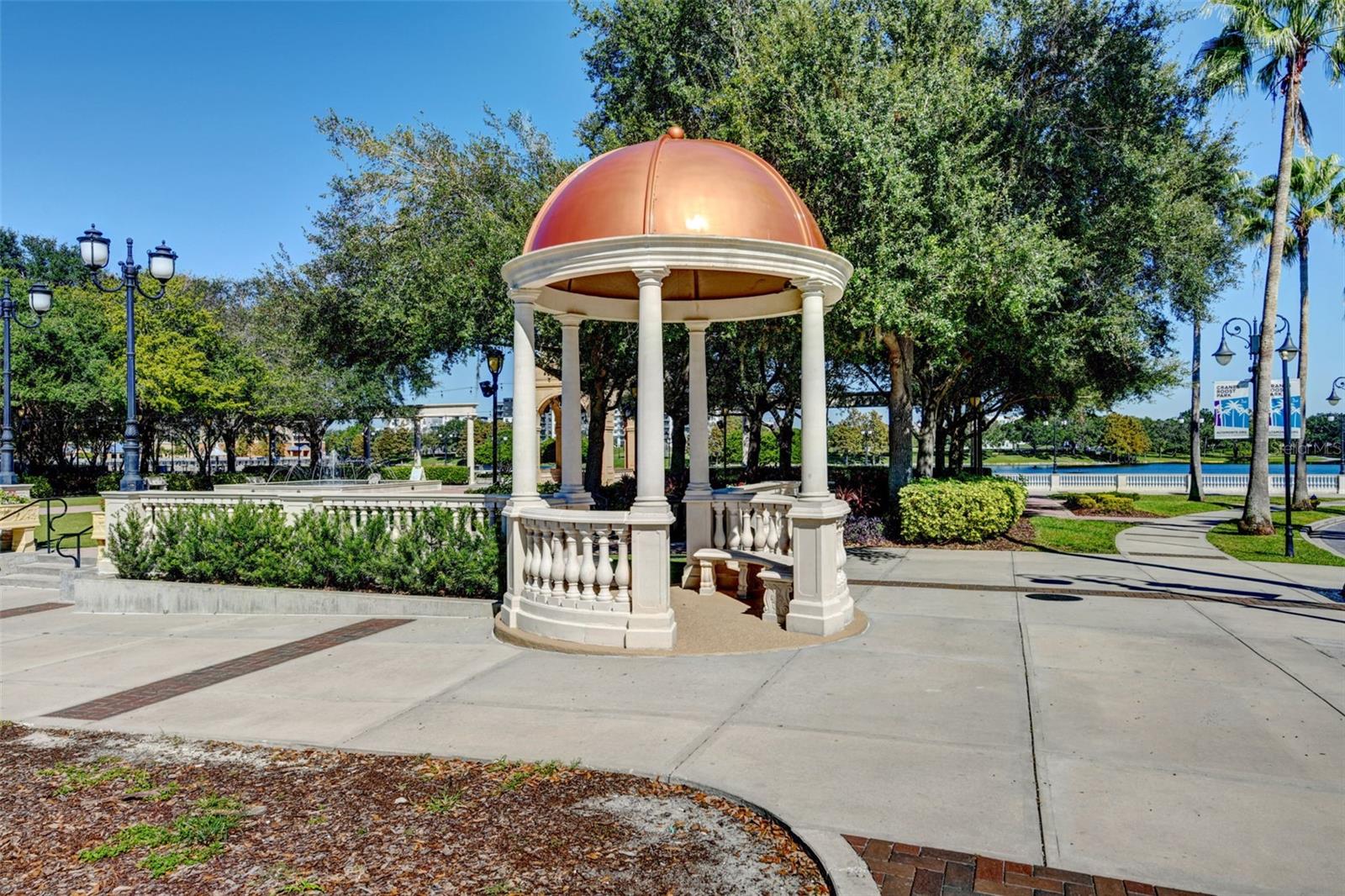 SANLANDO - Residential