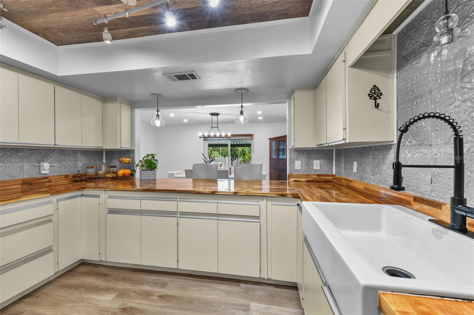 SANLANDO - Residential