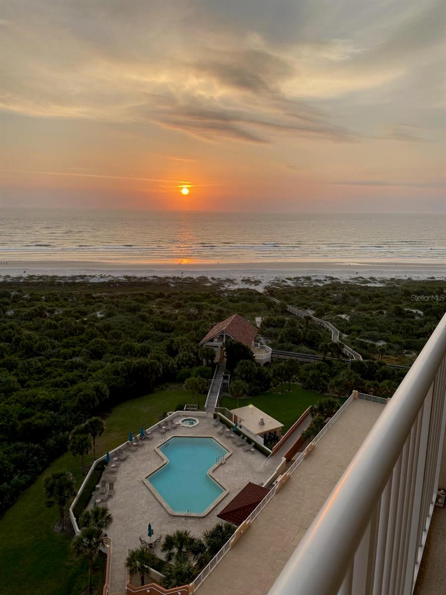 257 MINORCA BEACH WAY 1202