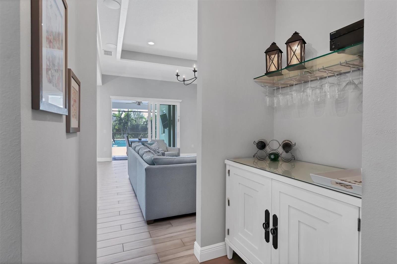 8089 SANDSTAR WAY