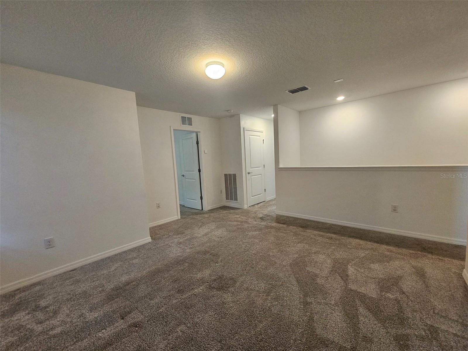 NORTH PARK ISLE PH 1A - Residential Lease