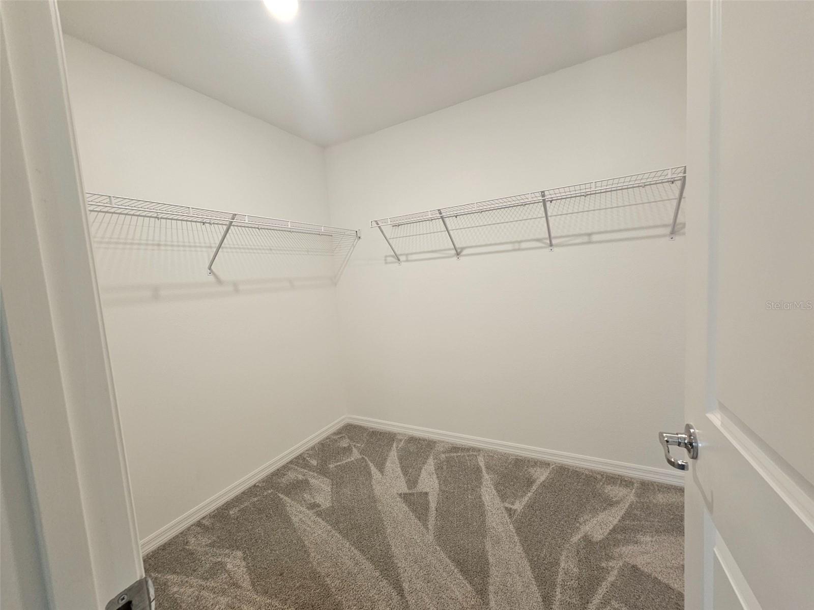 NORTH PARK ISLE PH 1A - Residential Lease