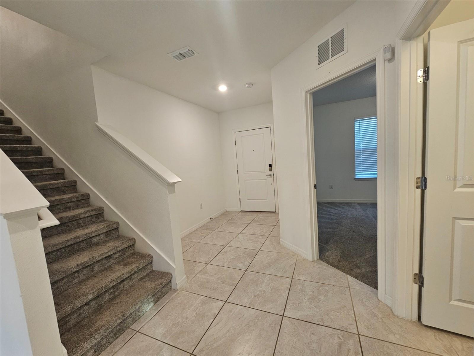 NORTH PARK ISLE PH 1A - Residential Lease