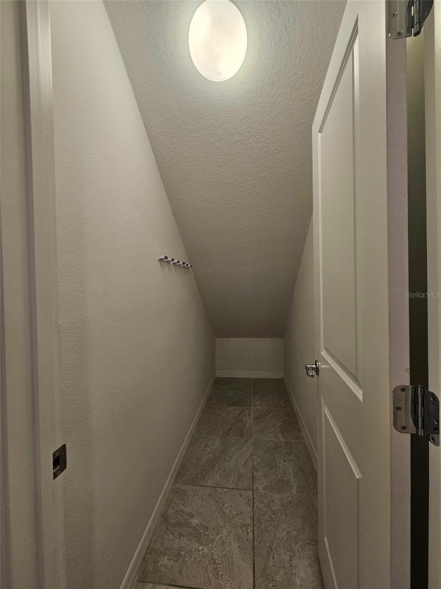 NORTH PARK ISLE PH 1A - Residential Lease