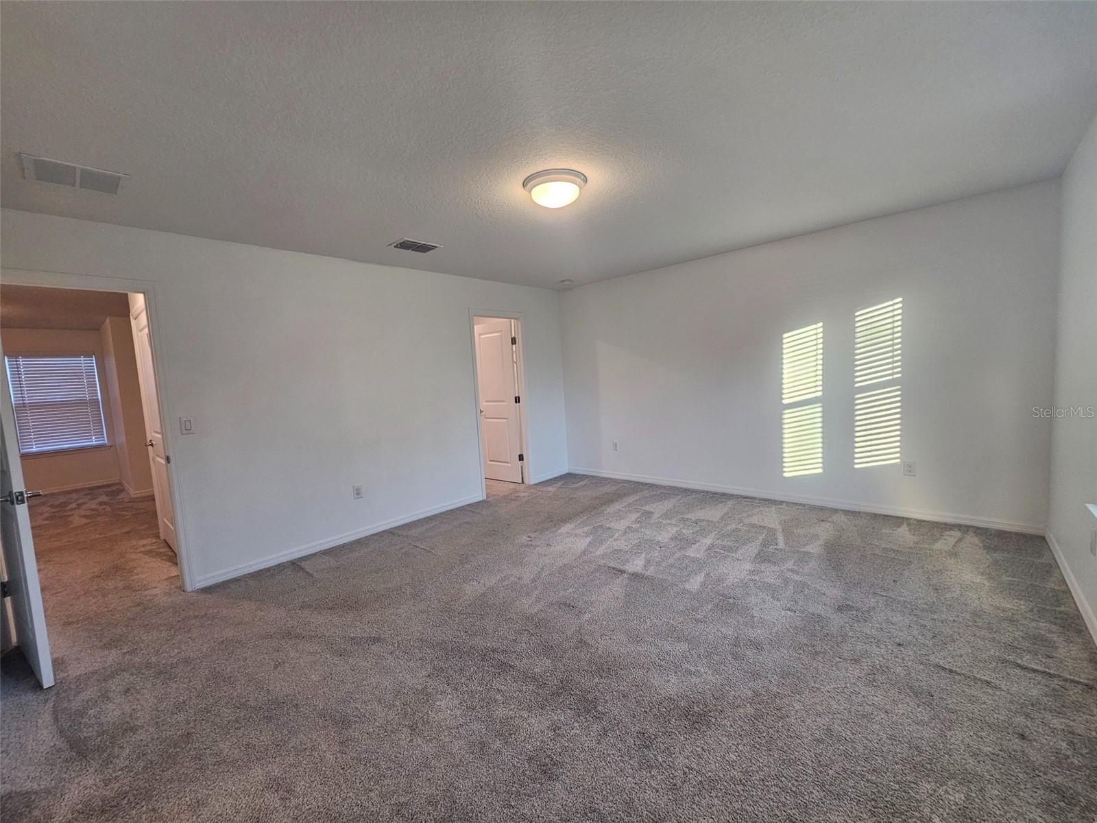 NORTH PARK ISLE PH 1A - Residential Lease