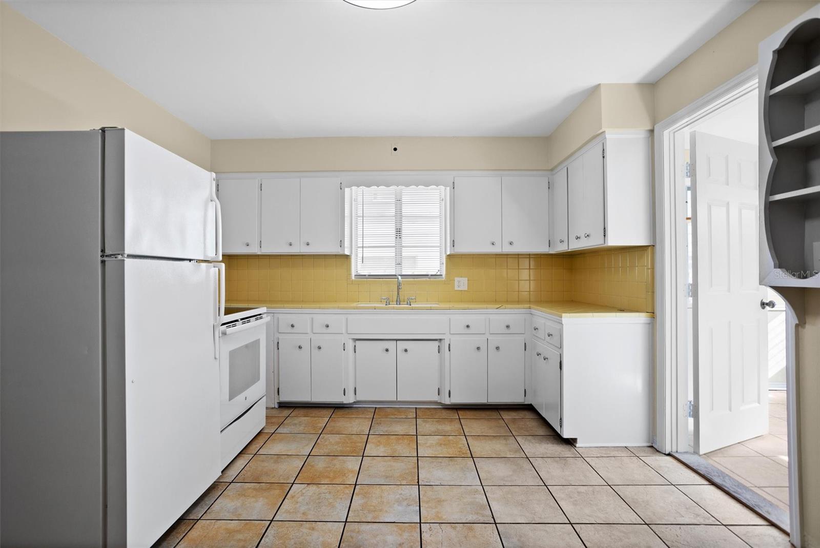 KELLHURST REP - Residential Income