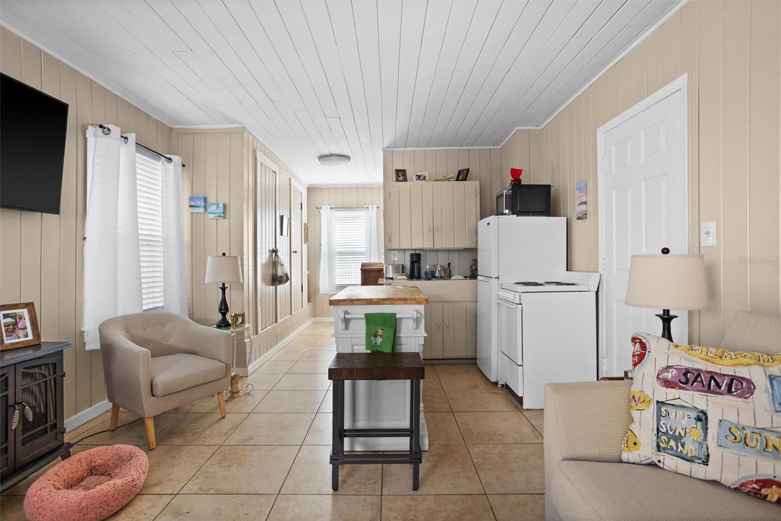 KELLHURST REP - Residential Income