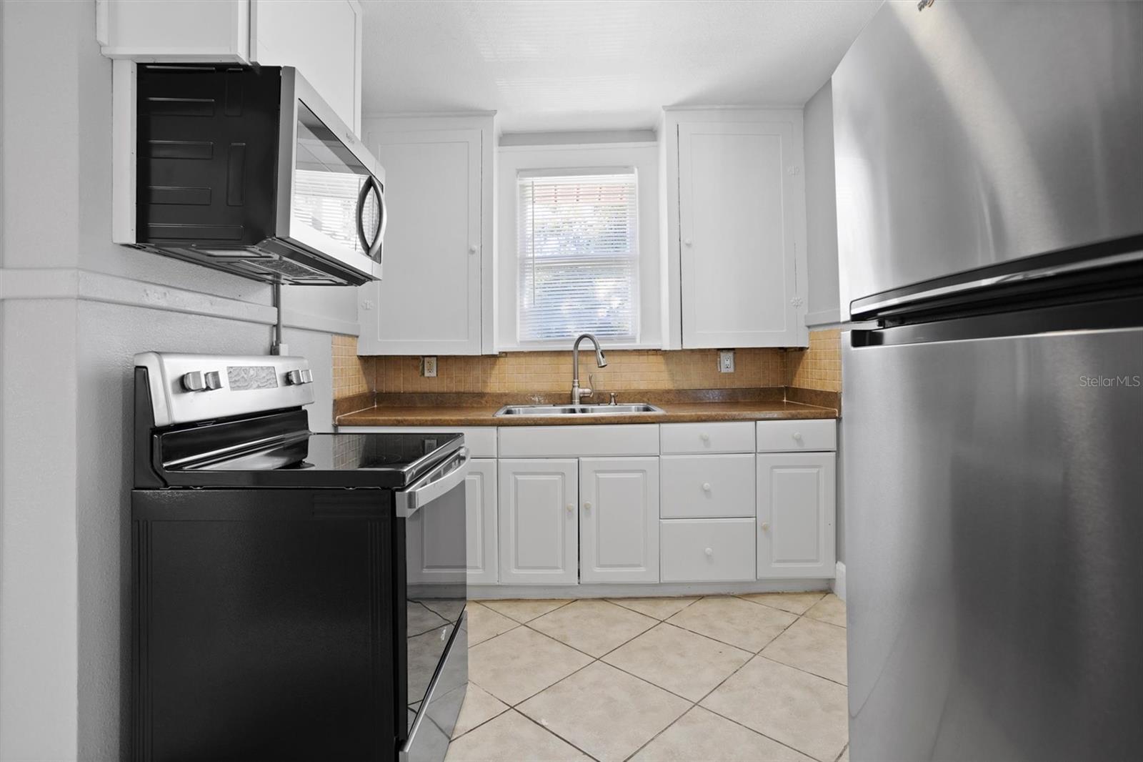 KELLHURST REP - Residential Income