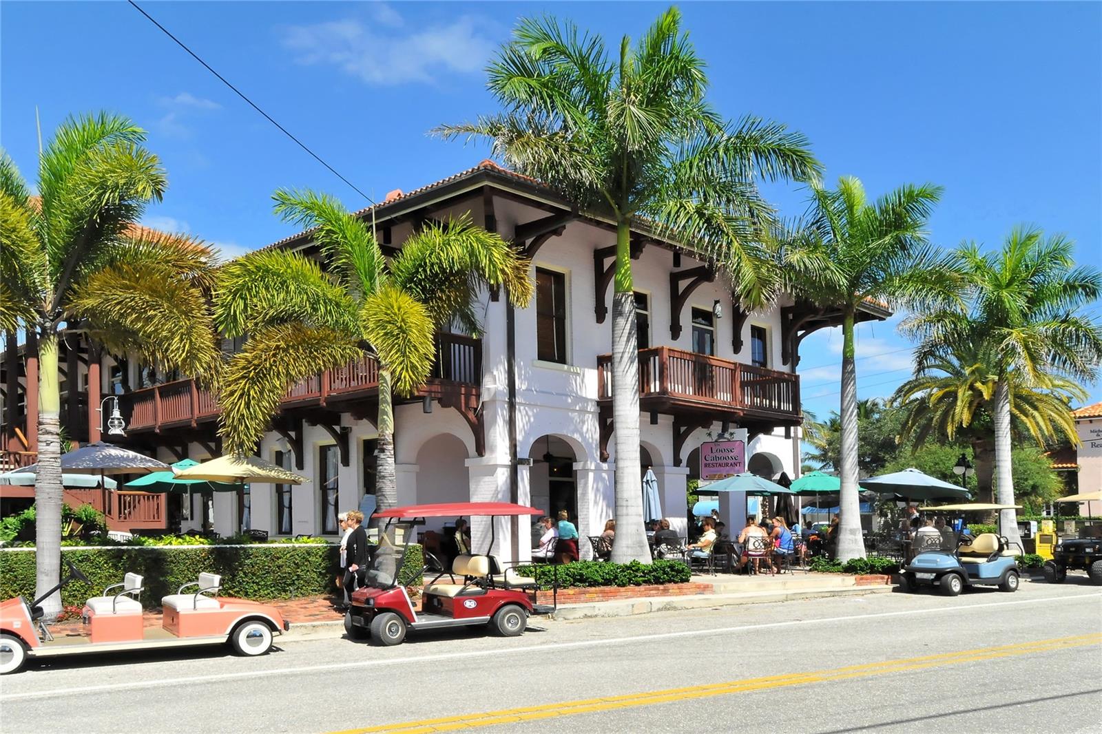 GRANDE QUAY II - Land