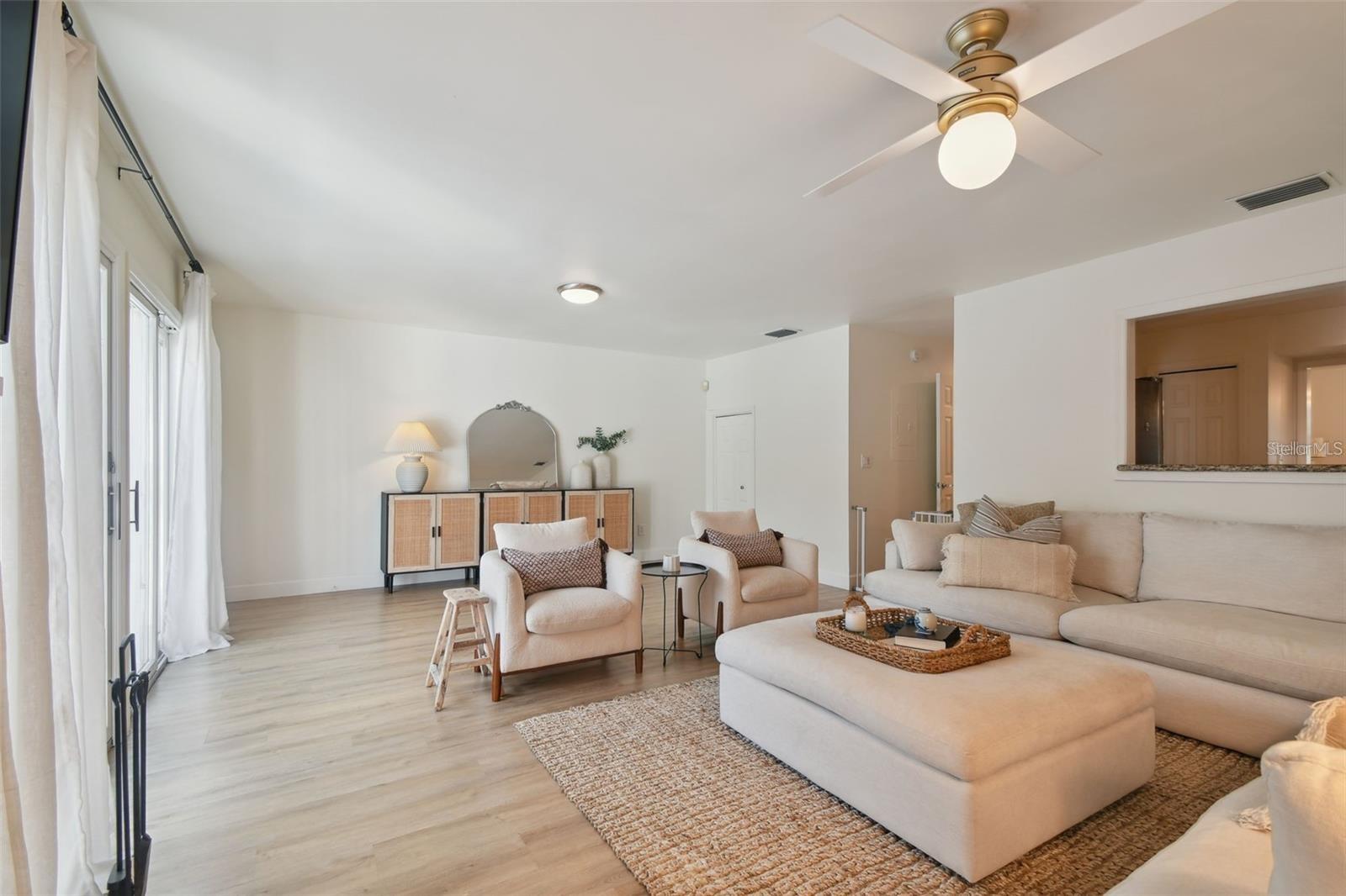 FLAMINGO ROAD TOWNHOMES - Residential