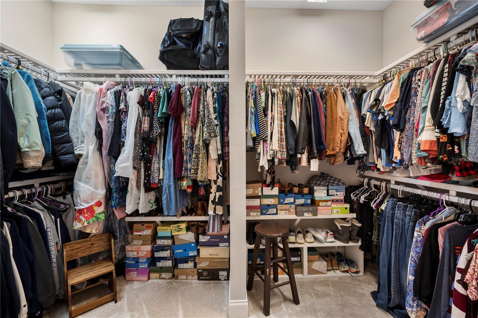 ASHTON OAKS - Residential