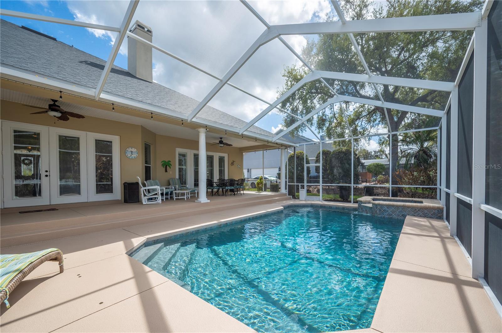 ASHTON OAKS - Residential