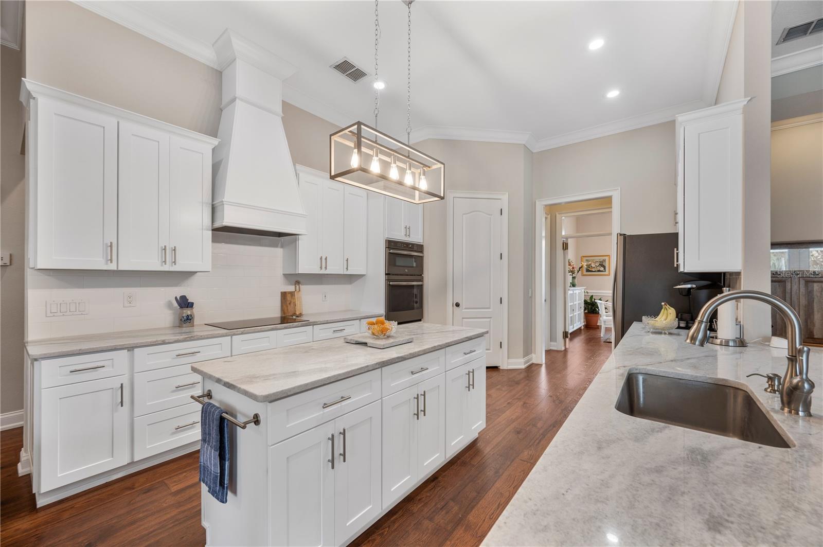 ASHTON OAKS - Residential