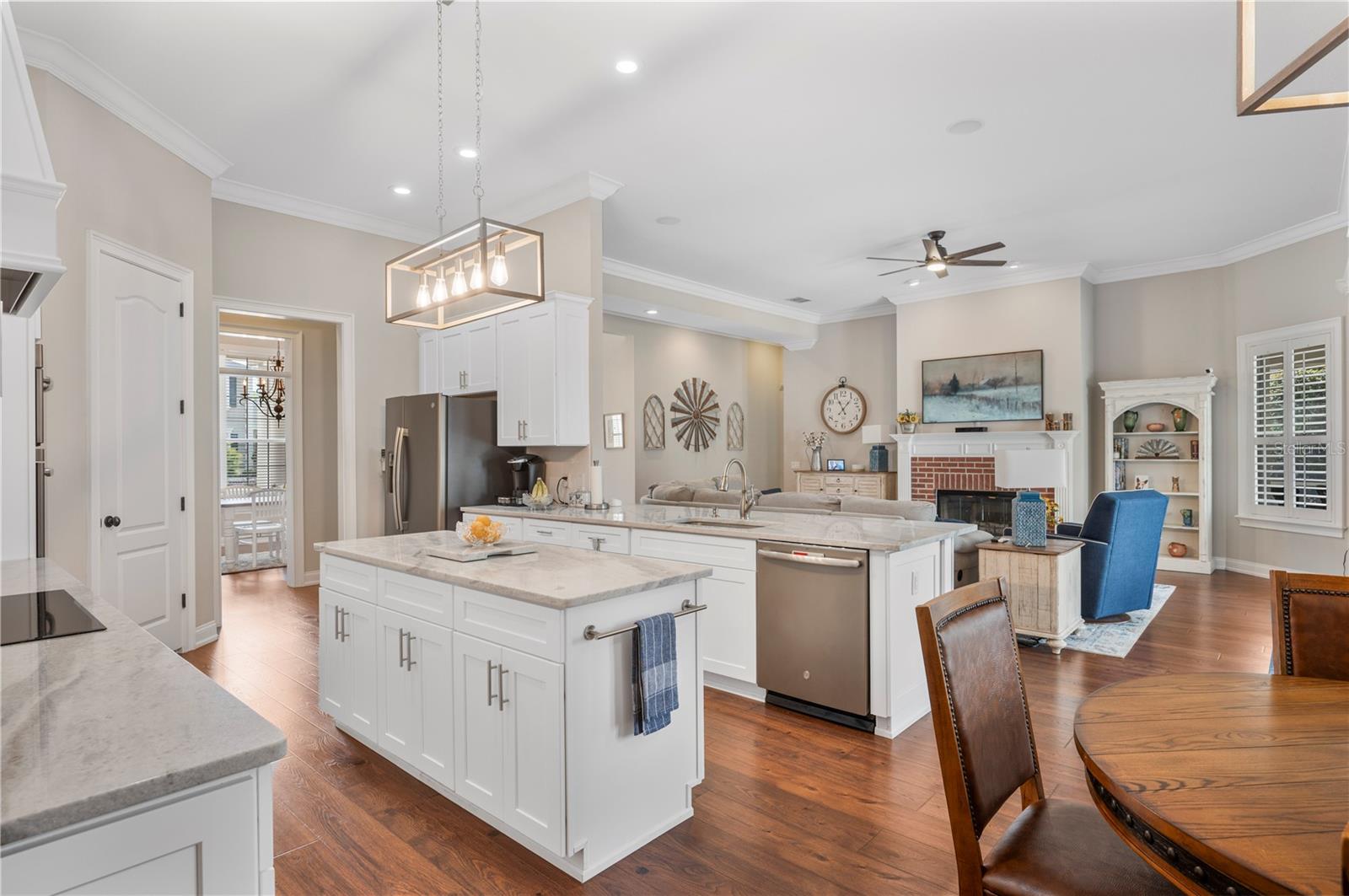 ASHTON OAKS - Residential