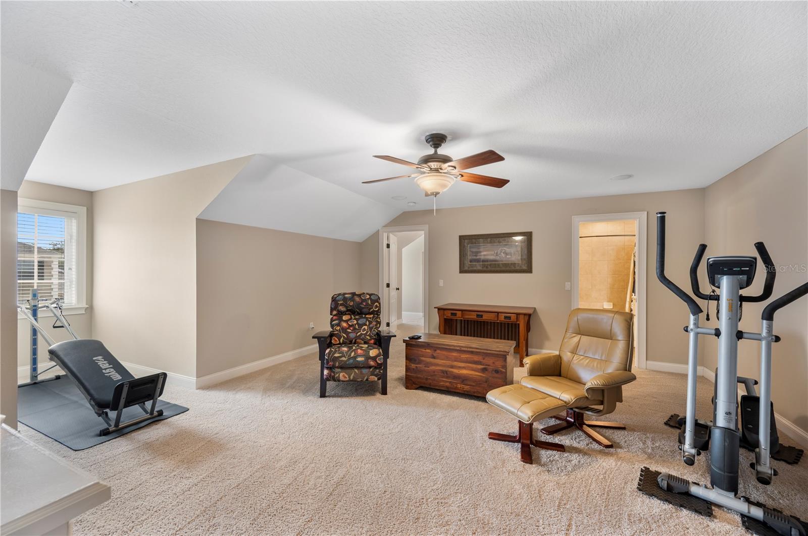 ASHTON OAKS - Residential