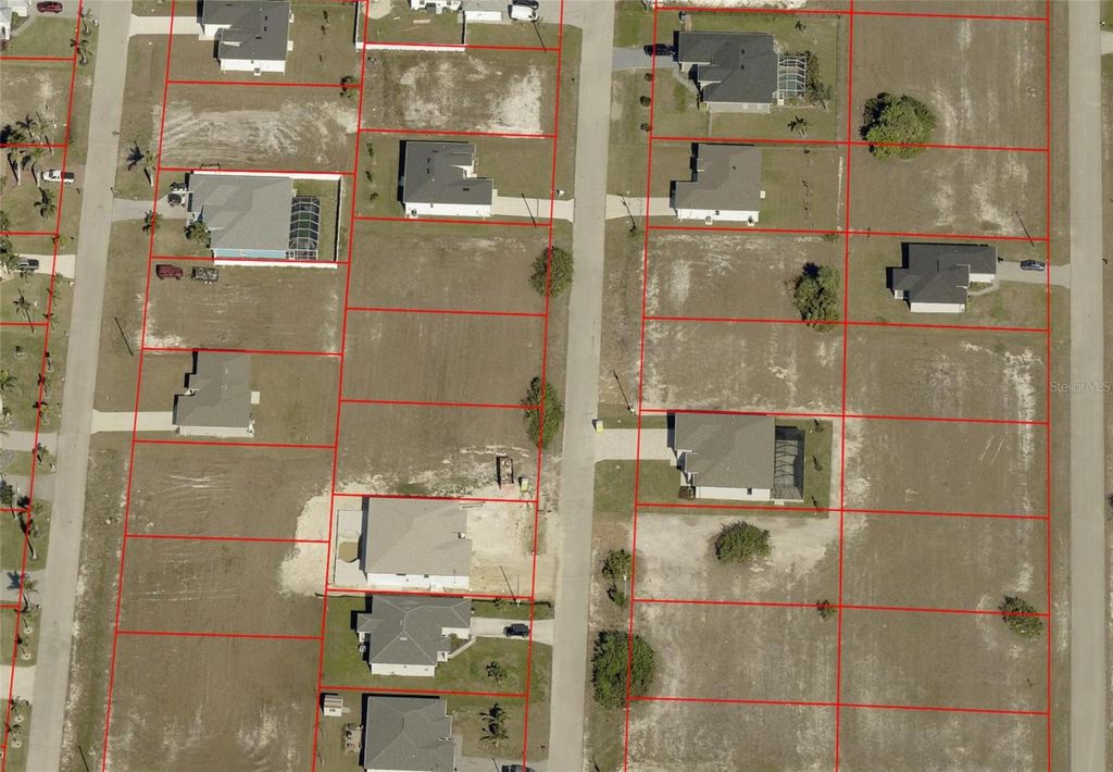 Photo of 3522 NW 41st Place, Cape Coral, FL 33993 (MLS # C7524901)