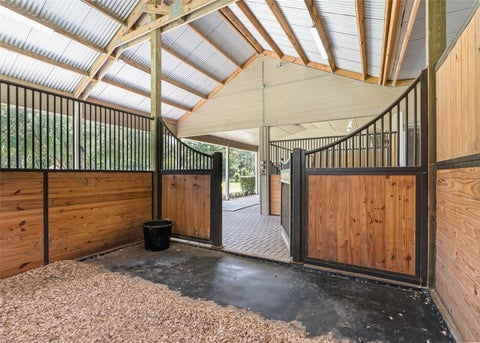 Tiny photo for 450 SW 125th Avenue, Ocala, FL 34481 (MLS # OM731996)