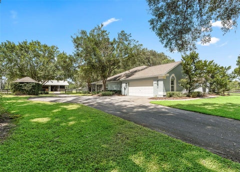 Tiny photo for 450 SW 125th Avenue, Ocala, FL 34481 (MLS # OM731996)