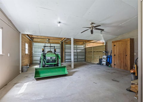 Tiny photo for 450 SW 125th Avenue, Ocala, FL 34481 (MLS # OM731996)