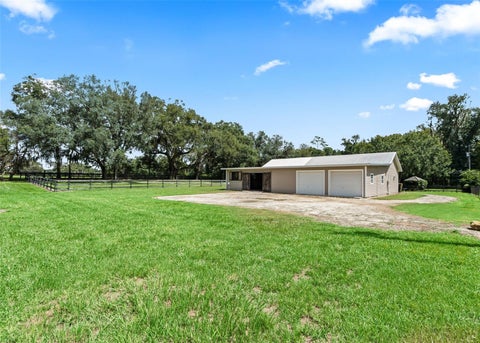 Tiny photo for 450 SW 125th Avenue, Ocala, FL 34481 (MLS # OM731996)