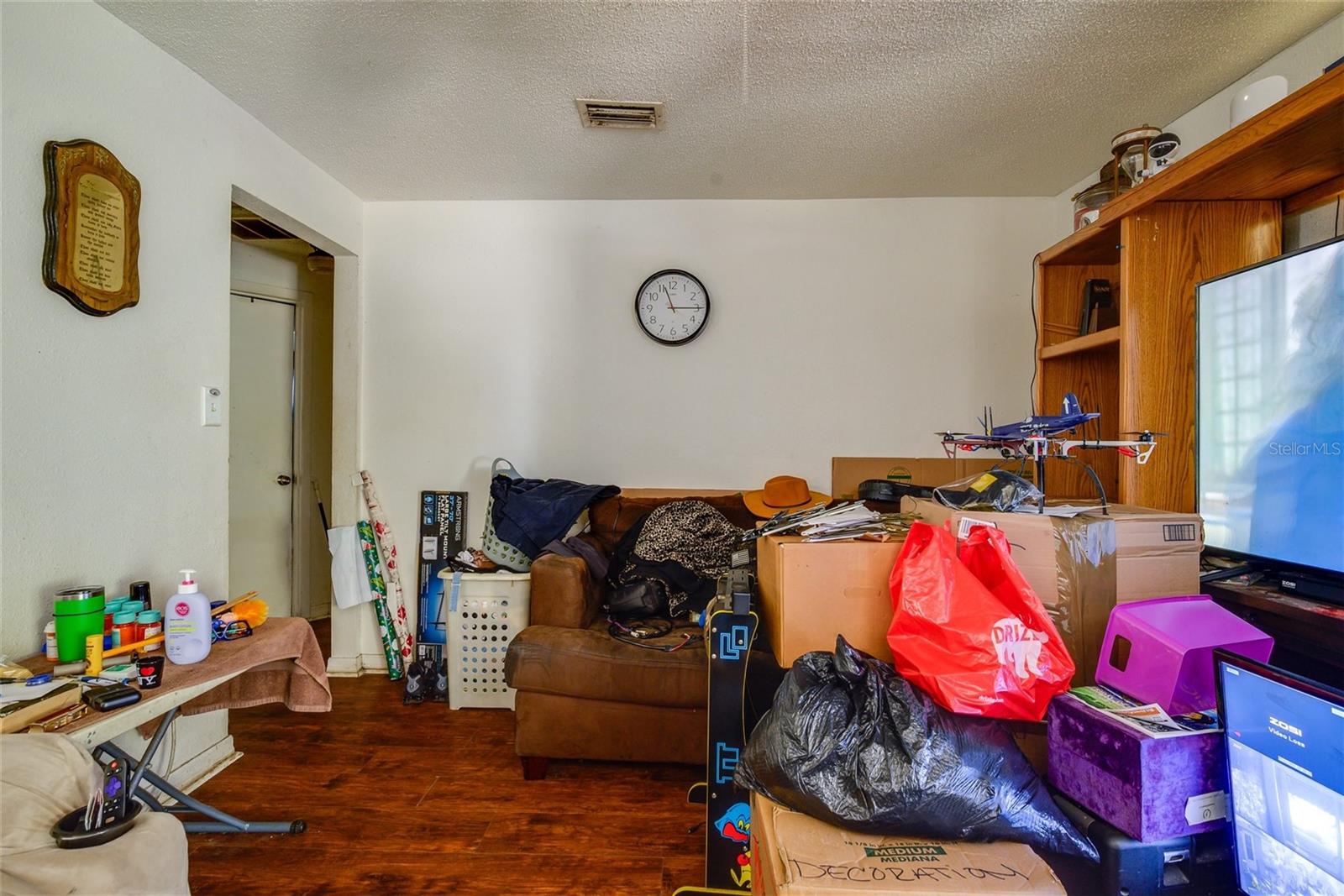 BELLMONT HEIGHTS - Residential