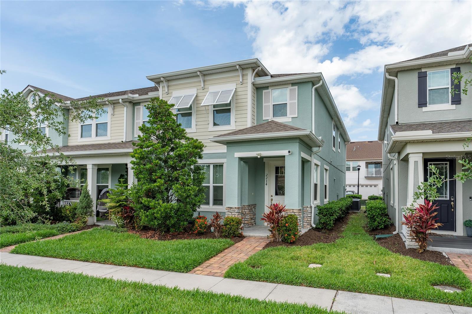 2214 CENTERRA LOOP