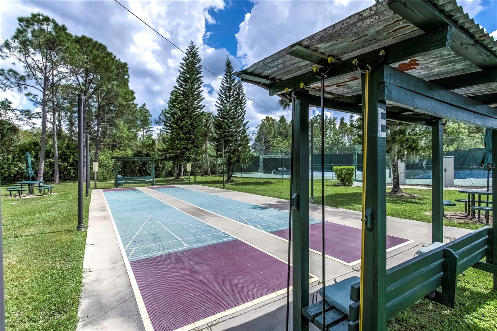 GROVES PH 03 - Residential