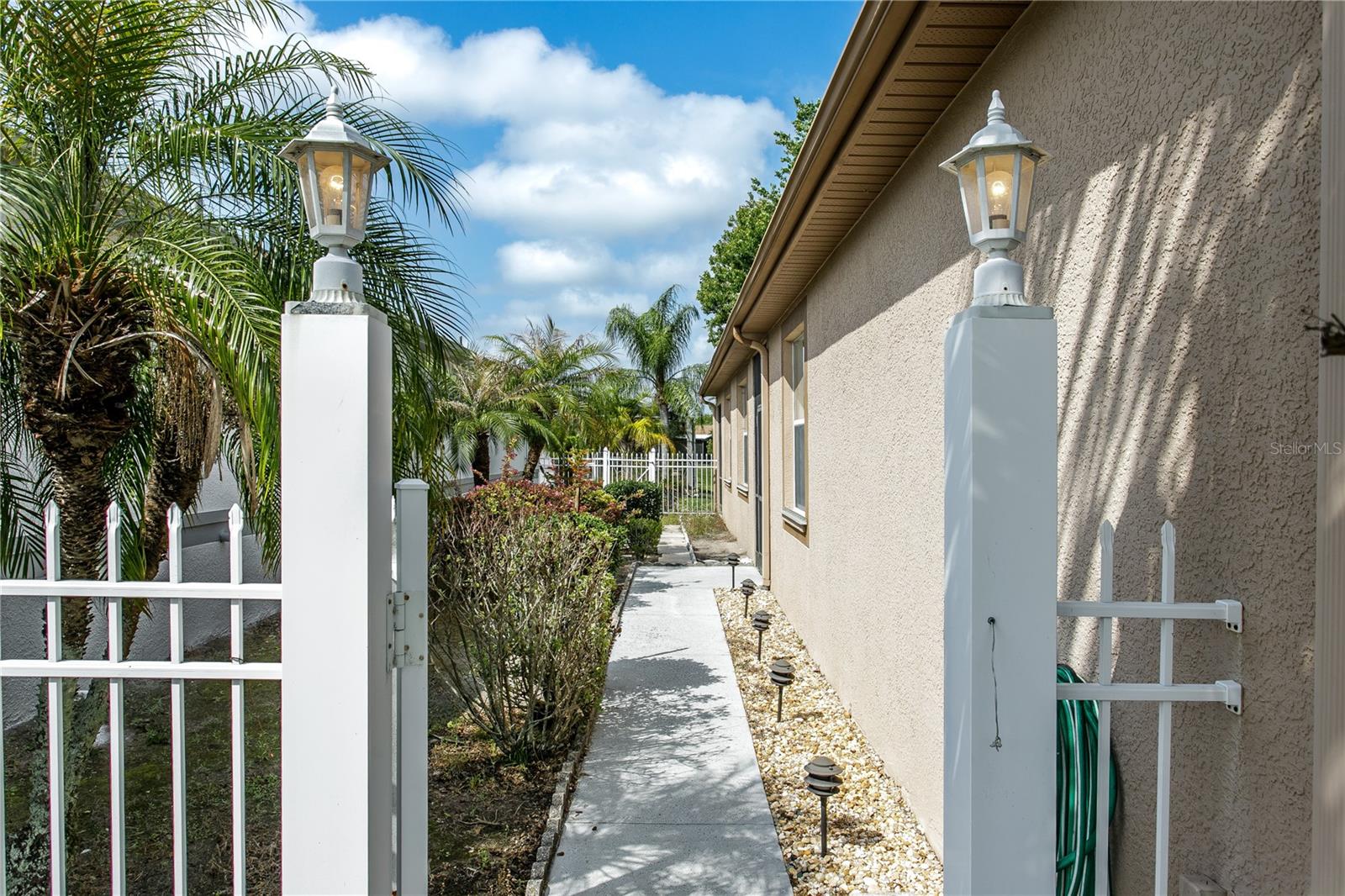 GROVES PH 03 - Residential