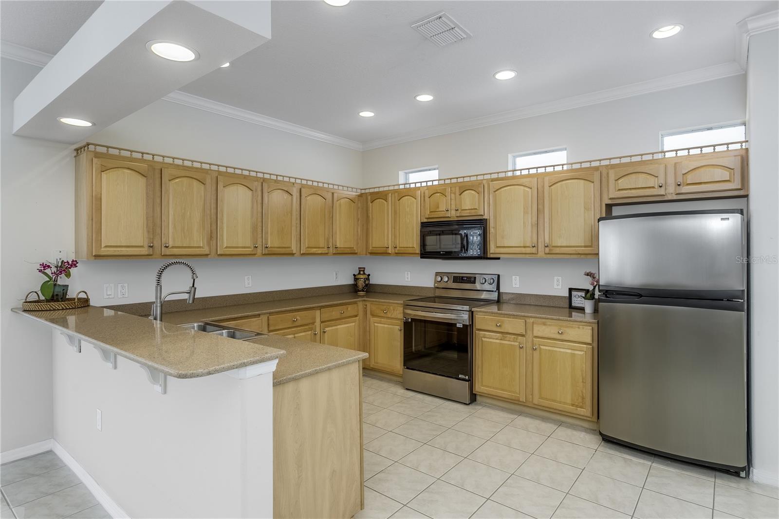 GROVES PH 03 - Residential