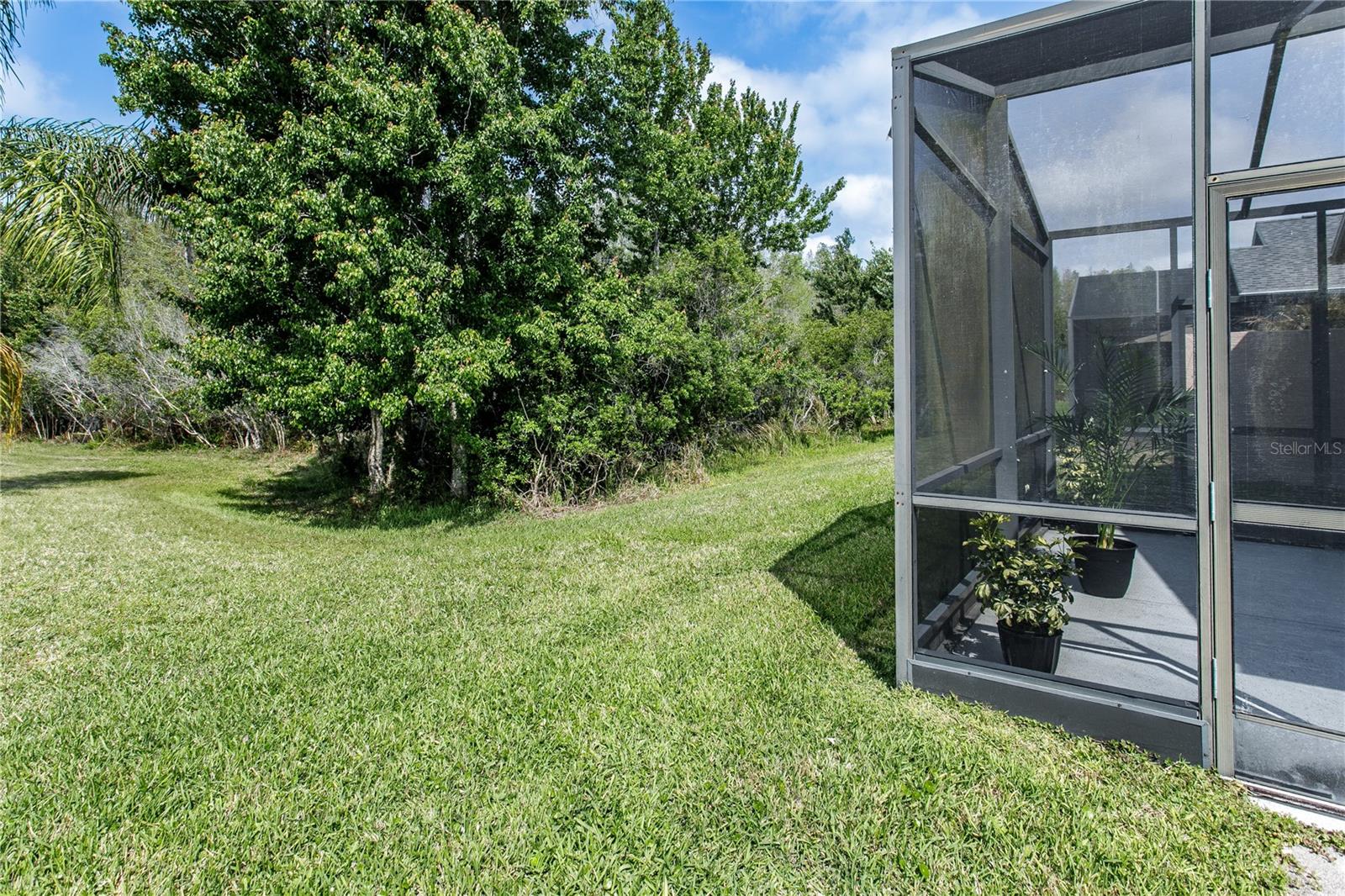 GROVES PH 03 - Residential