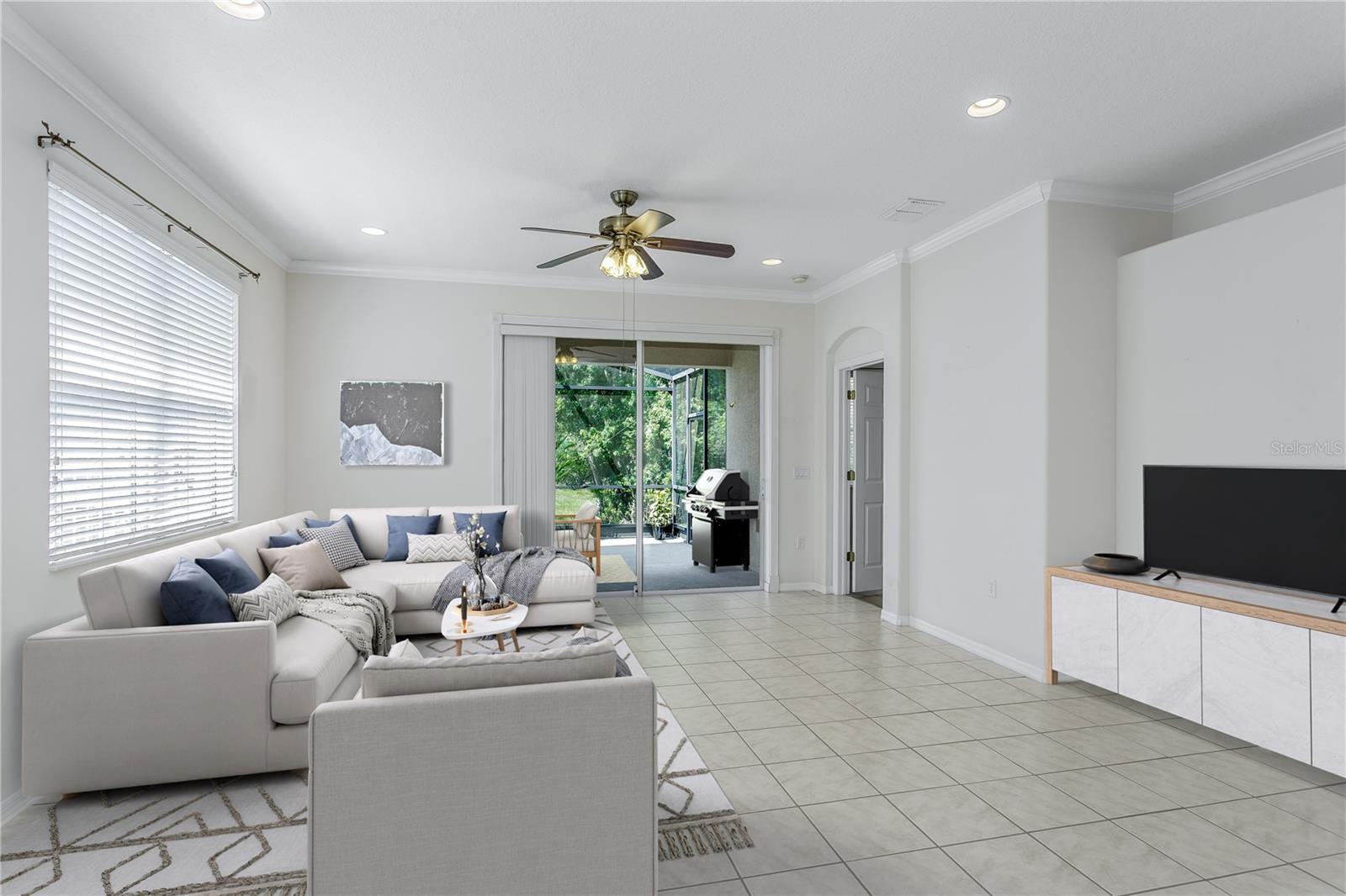 GROVES PH 03 - Residential