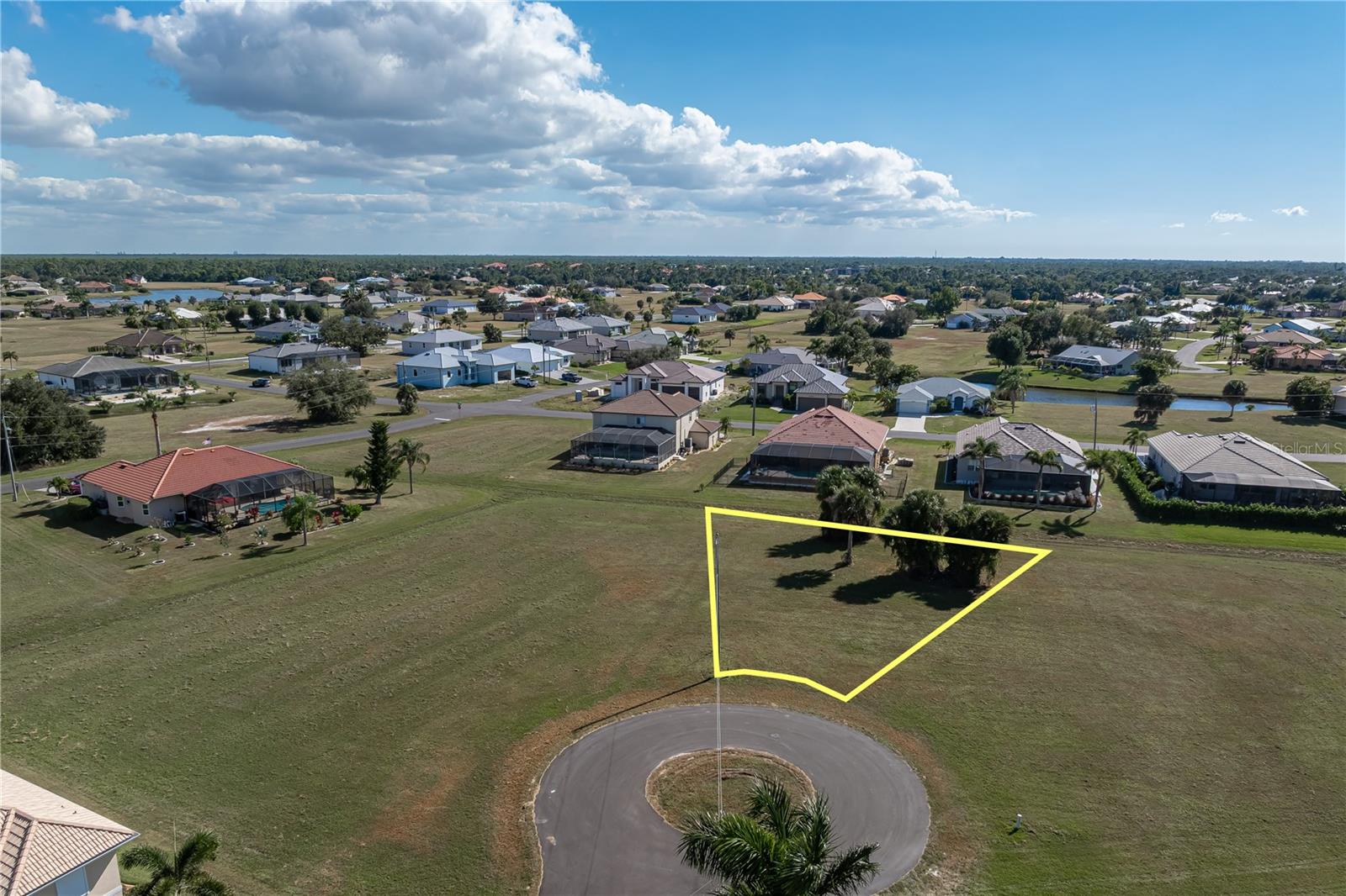 PUNTA GORDA ISLES SEC 21 - Land