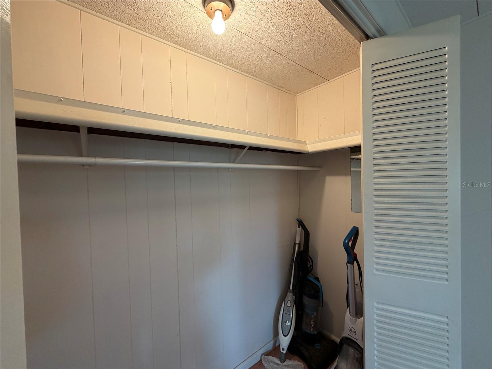 HAWTHORNE AT LEESBURG A COOP - Residential