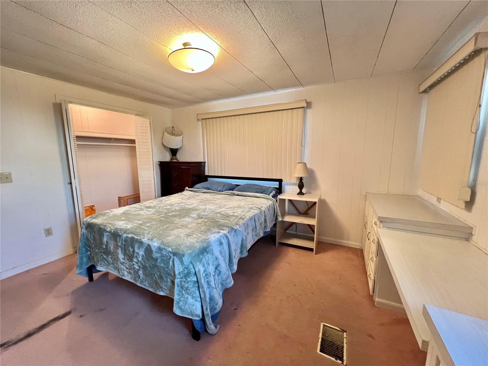 HAWTHORNE AT LEESBURG A COOP - Residential