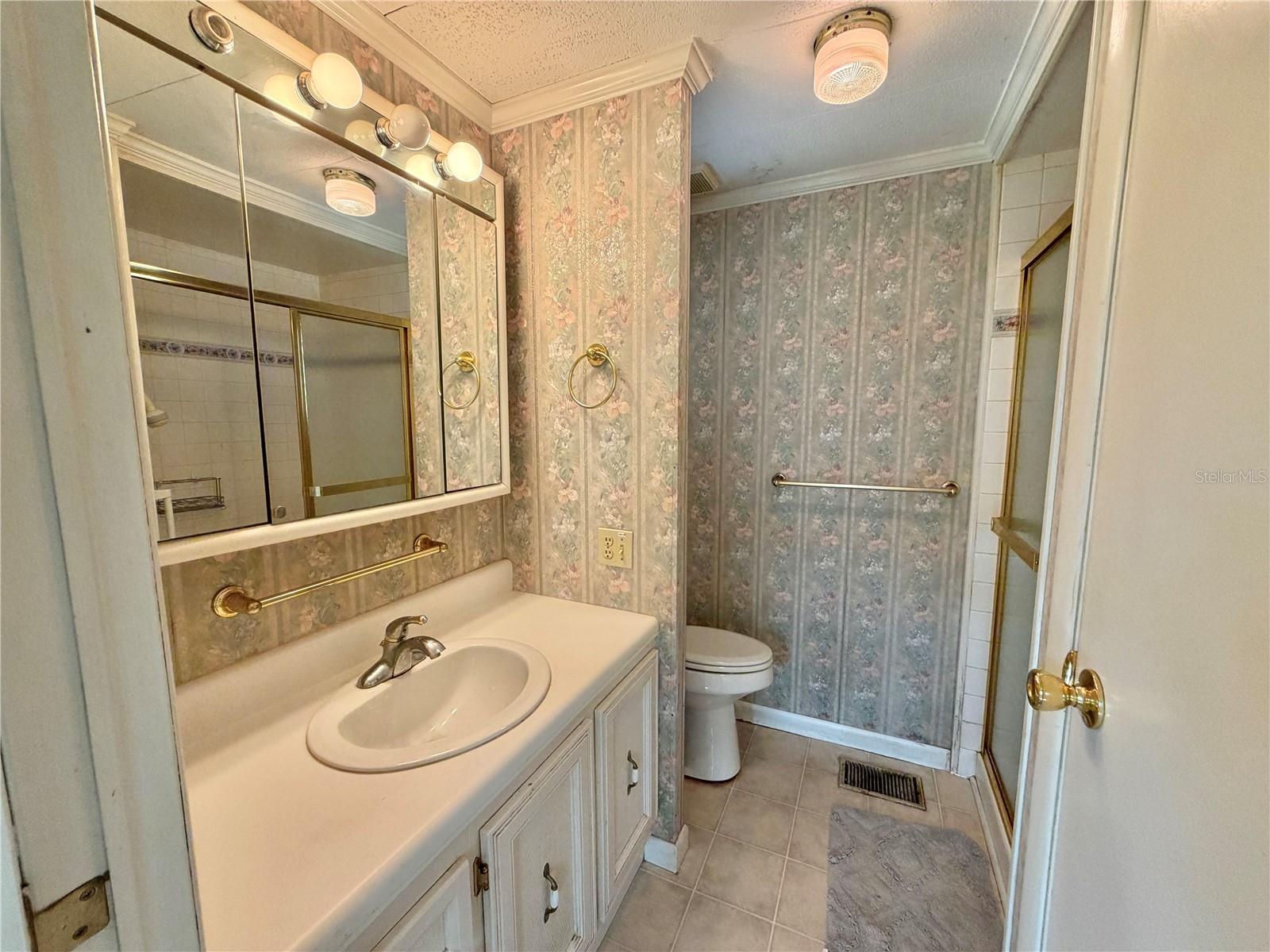 HAWTHORNE AT LEESBURG A COOP - Residential