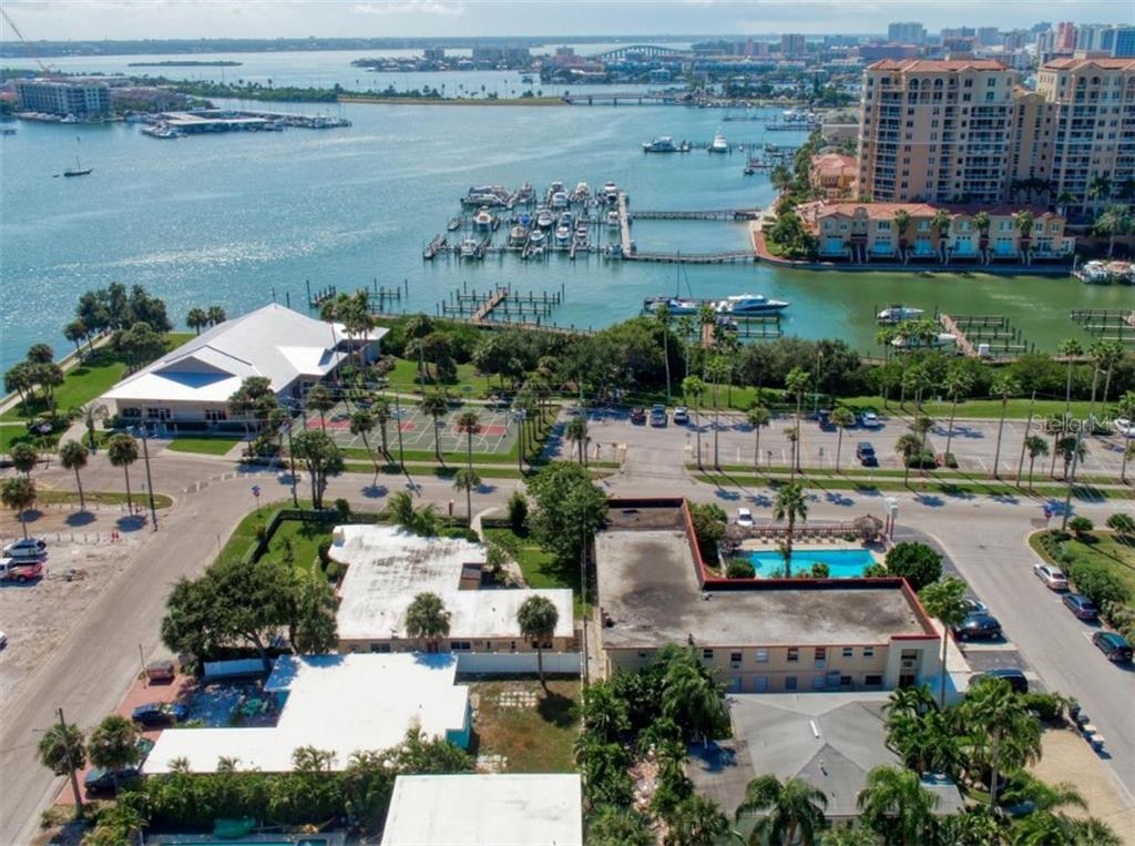64 BAY ESPLANADE 302