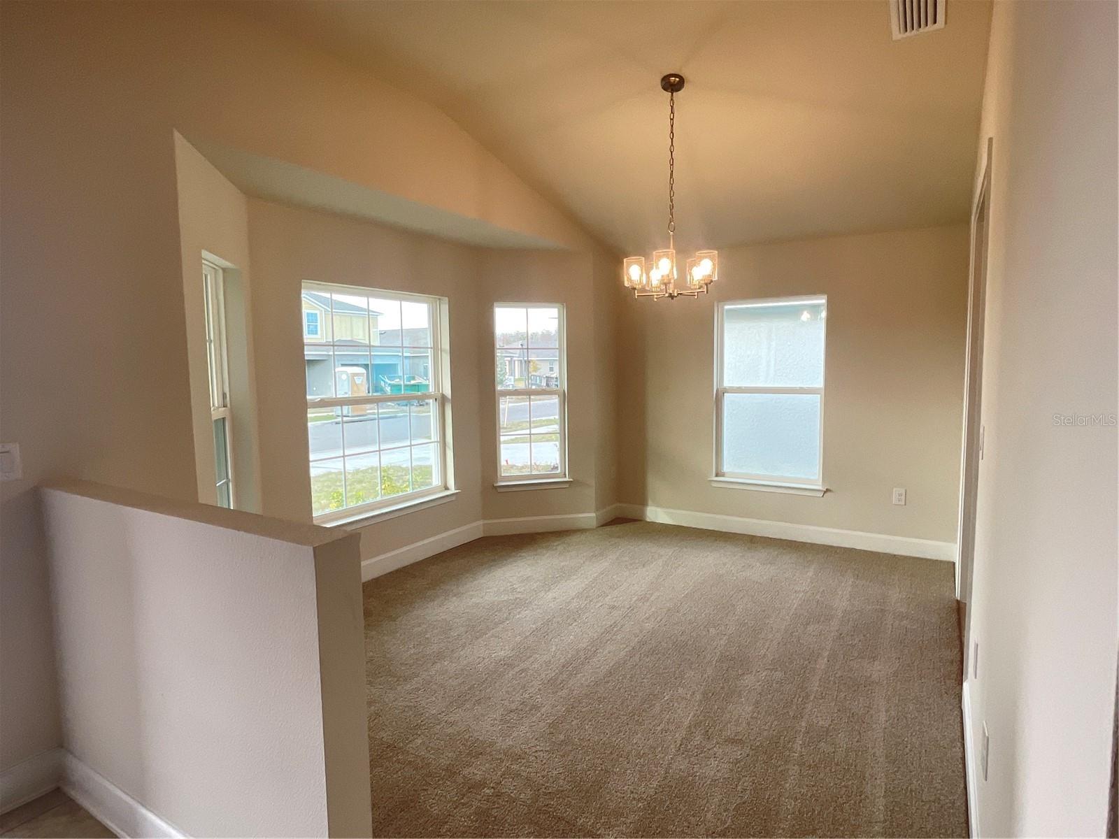 4306 SAGFEFIELD