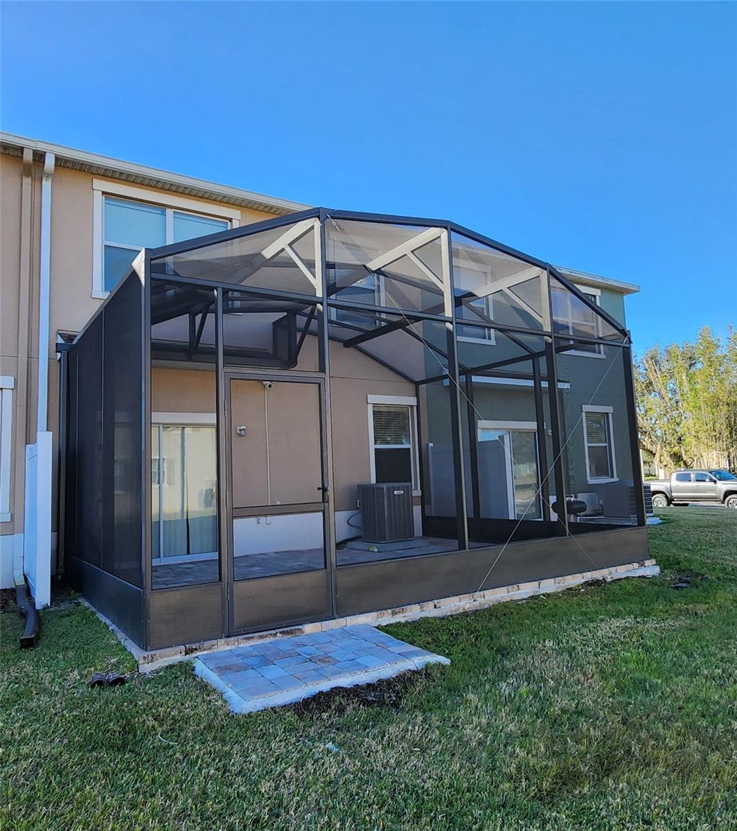 SAVANNAH LNDGS - Residential Lease