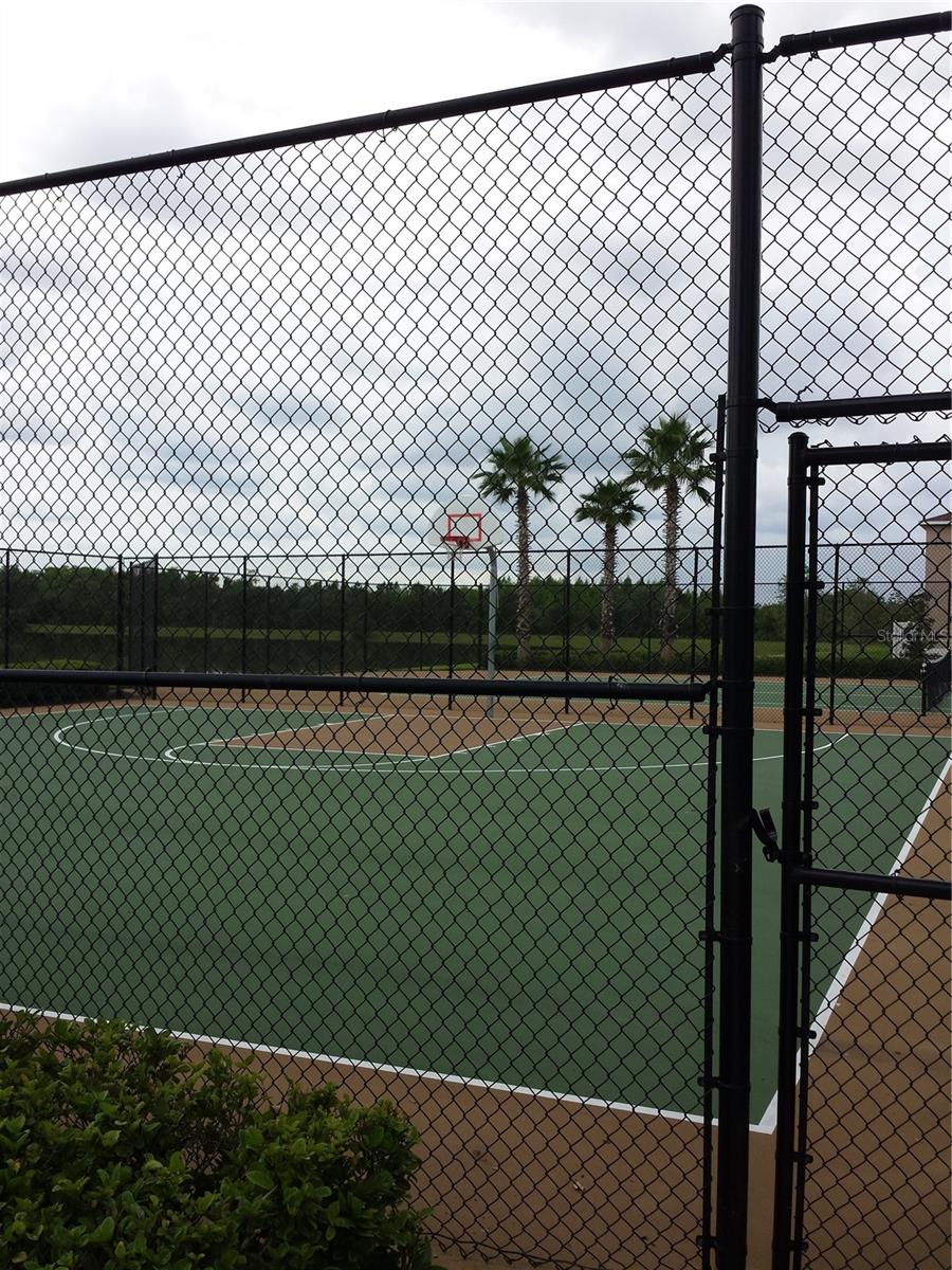 SAVANNAH LNDGS - Residential Lease