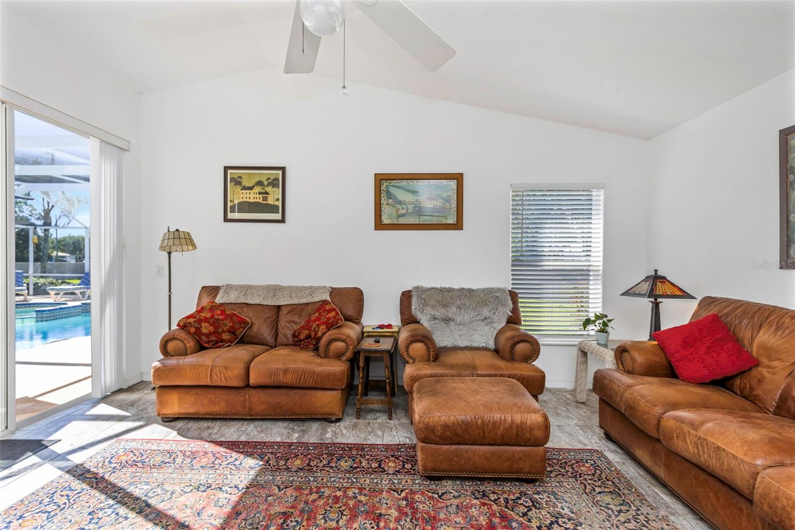 FOUNTAINS AT CYPRESS LAKES THE - Residential