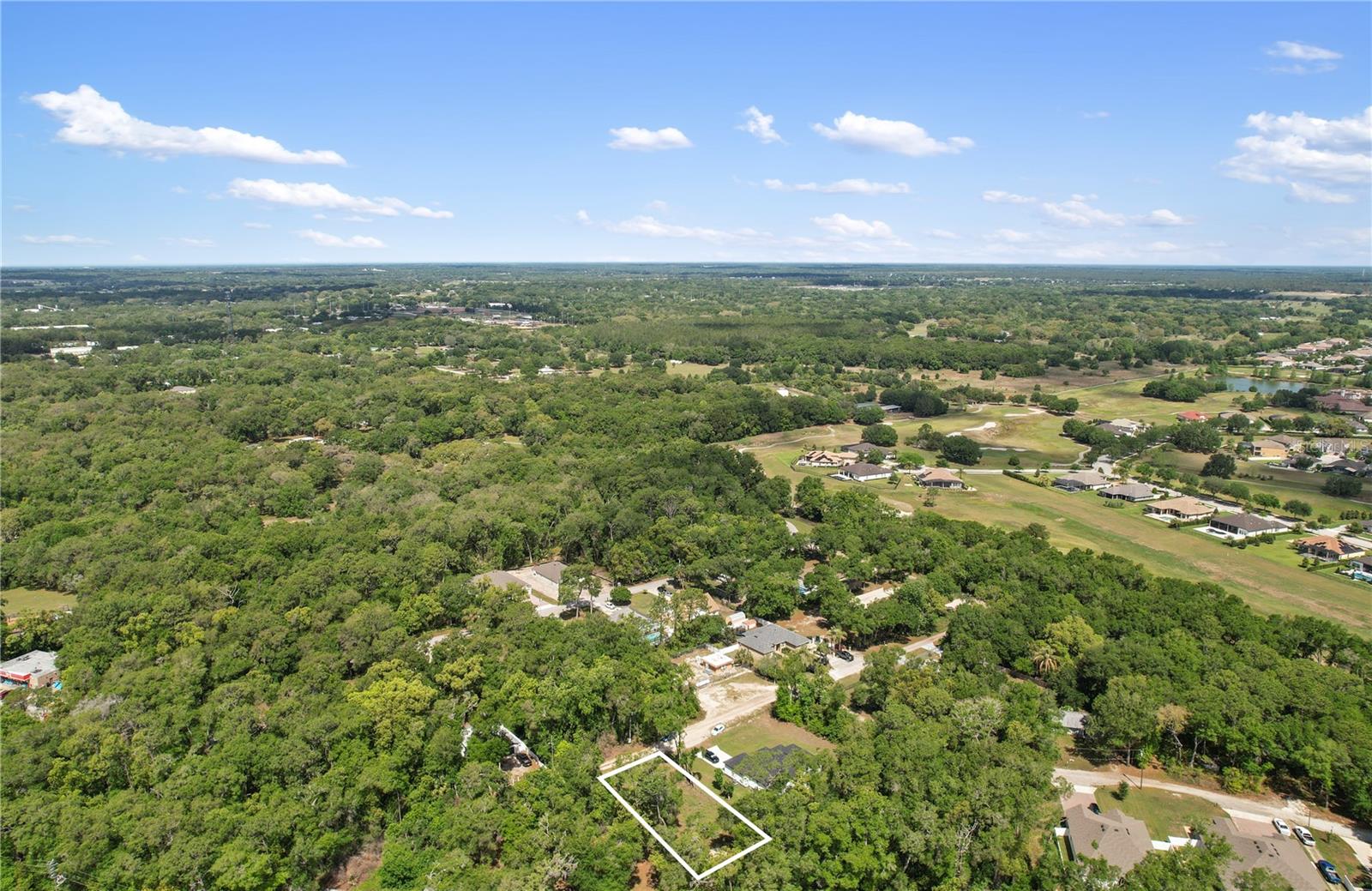 MOUNT PLYMOUTH - Land