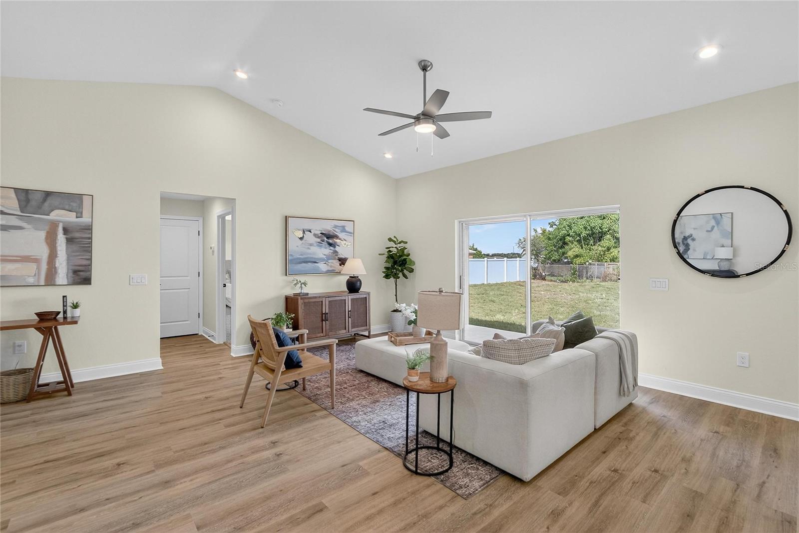 HILLGROVE SUB - Residential